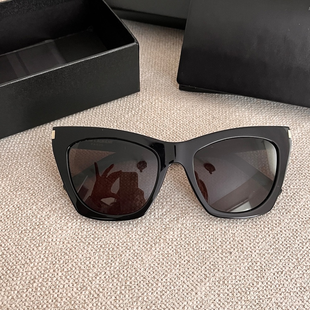 Saint Laurent black Sunglasses!